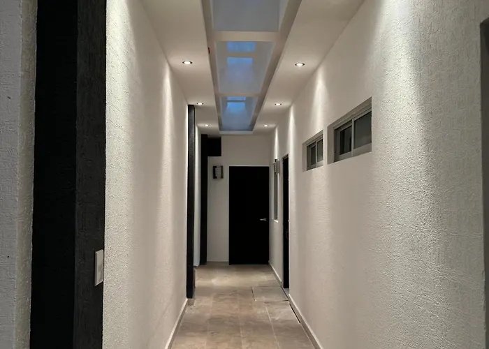 Apartment Long